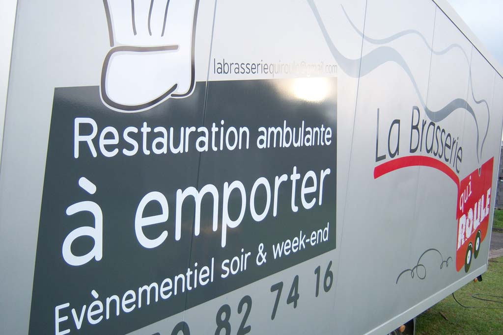 Flocage adhésif et déco pour camions friterie, snack, burgers et véhicules aménagés pour boucher, sandwich et kébab à Nancy près de Lunéville en Lorraine !
