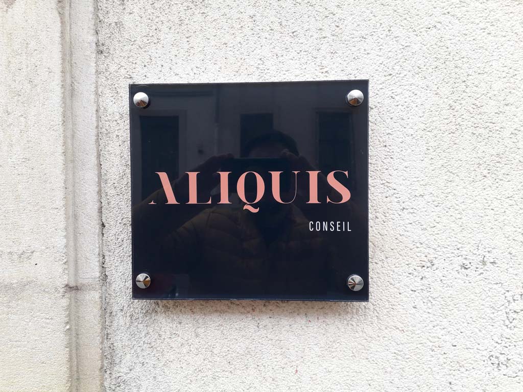 Plaques pro extérieures de médecins et Pôles médicaux ainsi que les Ostéopathes et Gynécologue sur la région de Nancy et banlieue proche en Lorraine 54